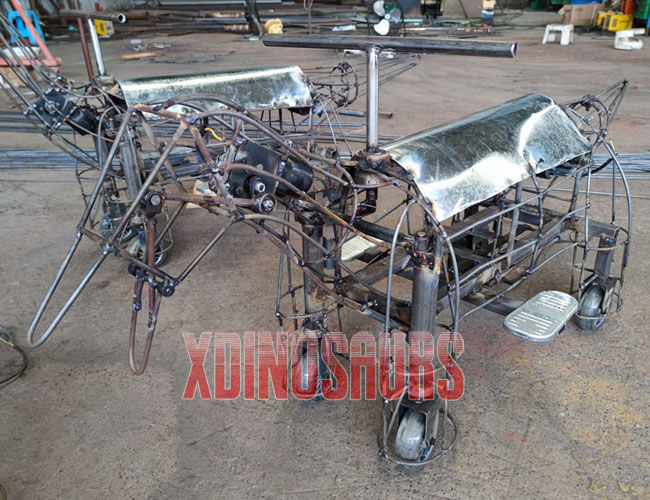 Dinosaur Car Mechanical Steel Structure