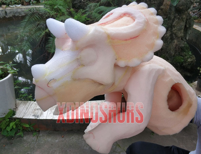 Manufacturing (Sculpturing) Baby Dinosaur (Shape) on Sponge Manufacturing Baby Dinosaur on Sponge