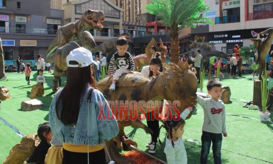 Dinosaur Ride for Mall Dino Exhibition